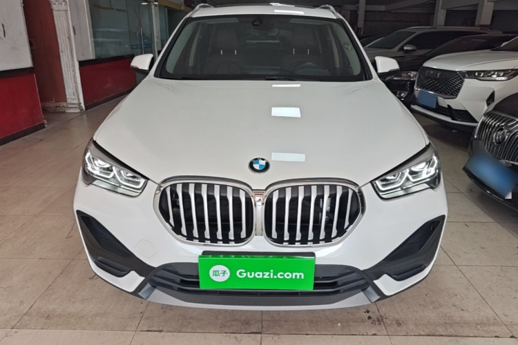 BMW X1 2022 car image #3