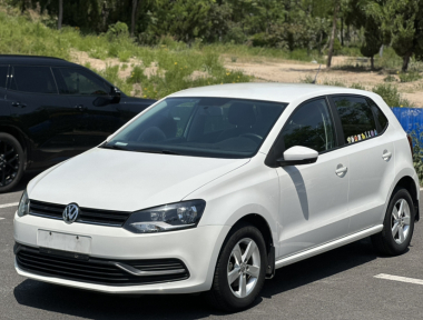 Volkswagen Polo 2018 car image 