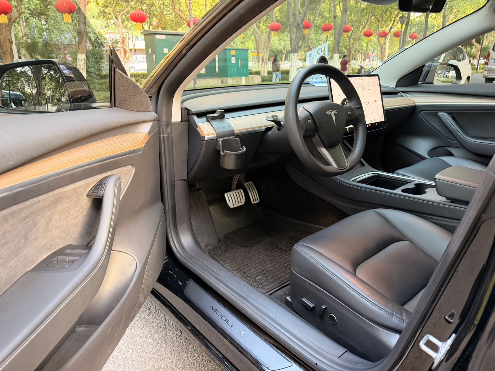 Tesla Model 3 2021 car image #4