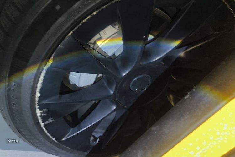 Tesla Model Y 2021 car image #9