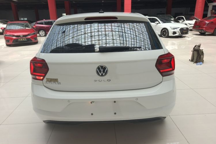 Volkswagen Polo 2021 car image #6
