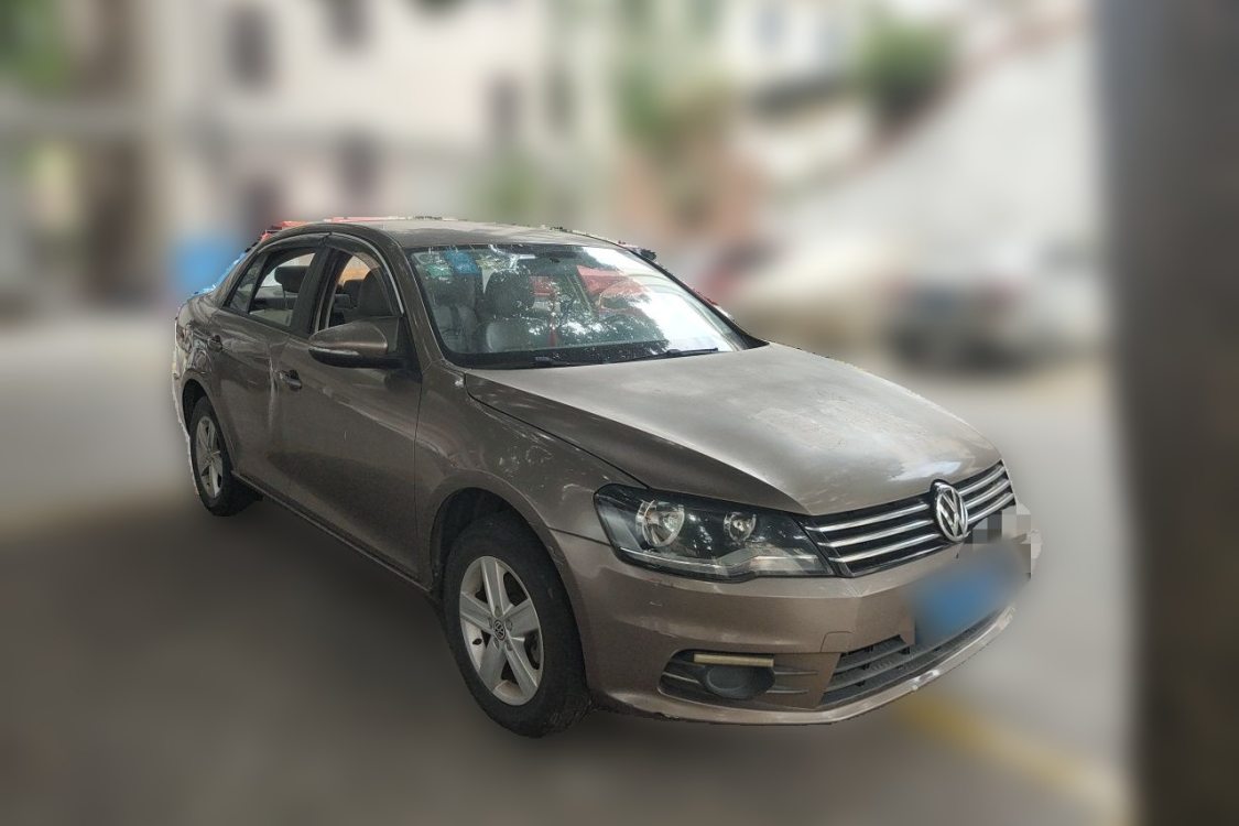 Volkswagen Bora 2014 car image #2