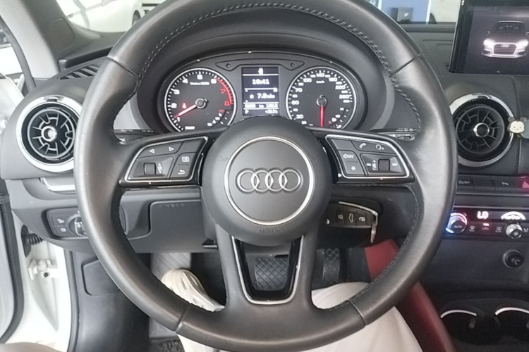 Audi A3 2018 #11 Audi A3 2018 car image #11