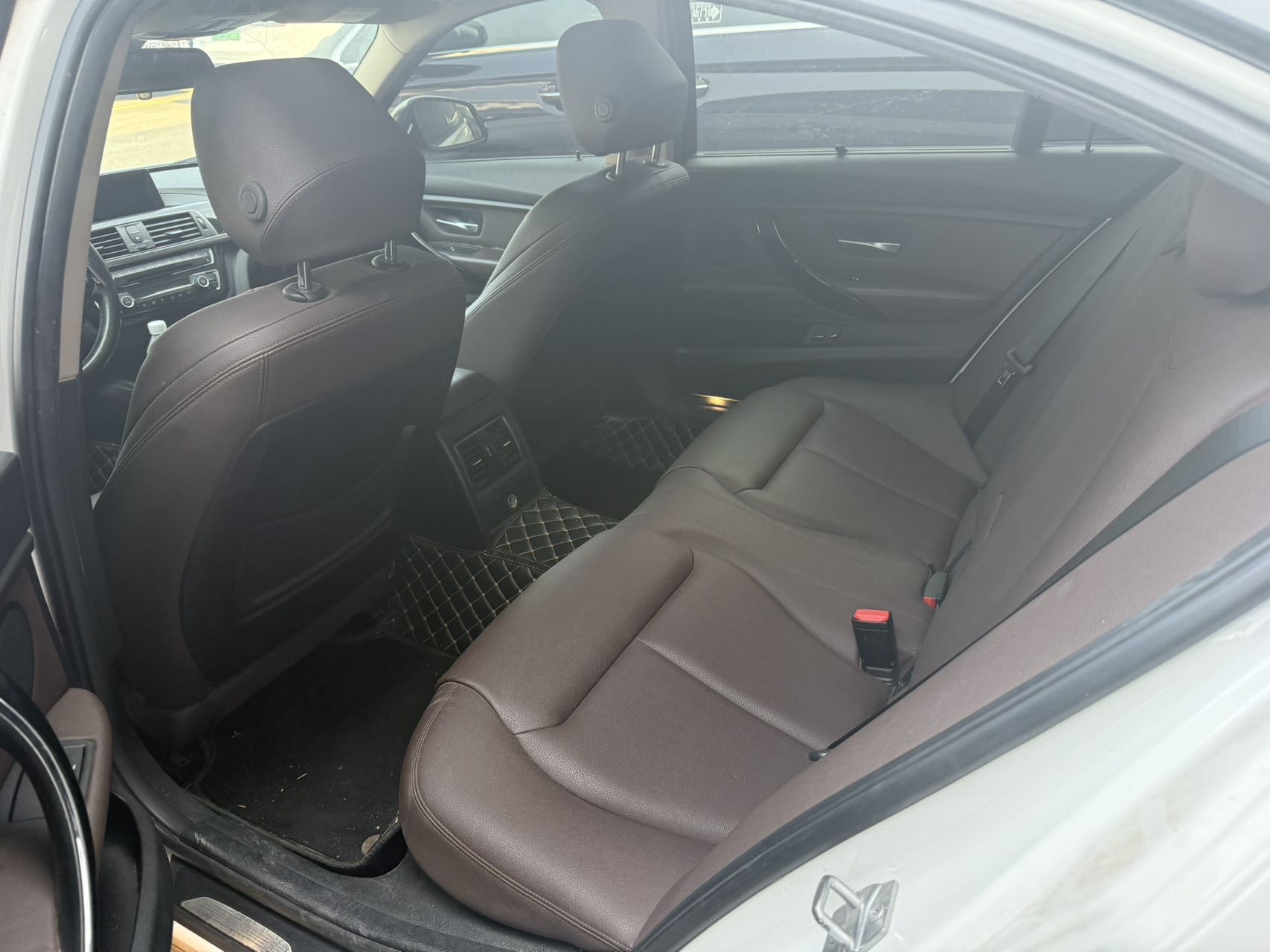 BMW 3 Series 2019 #6 BMW 3 Series 2019 immagine di auto #6