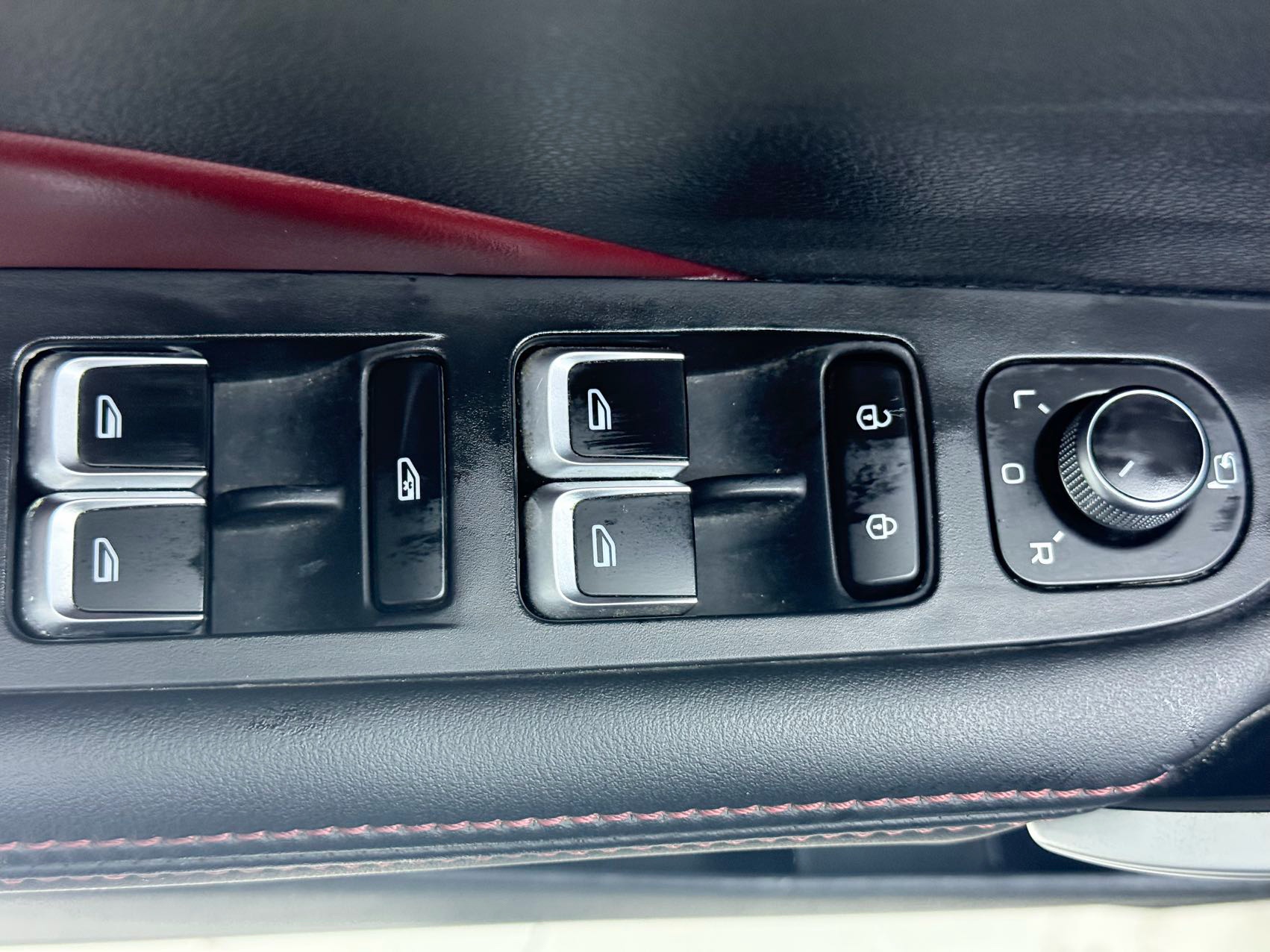 GEELY Coolray 2022 #12 GEELY Coolray 2022 car image #12