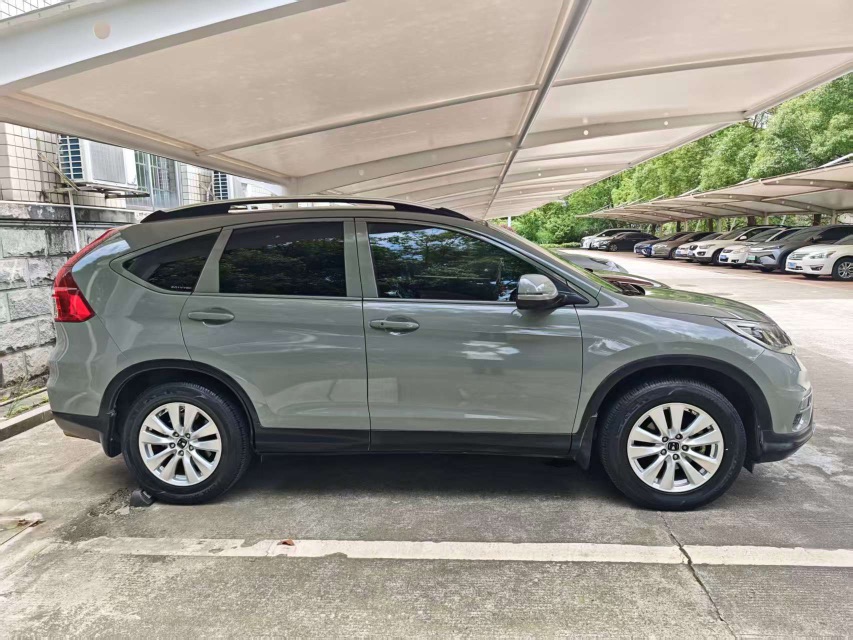 Honda CR-V 2016 car image #3