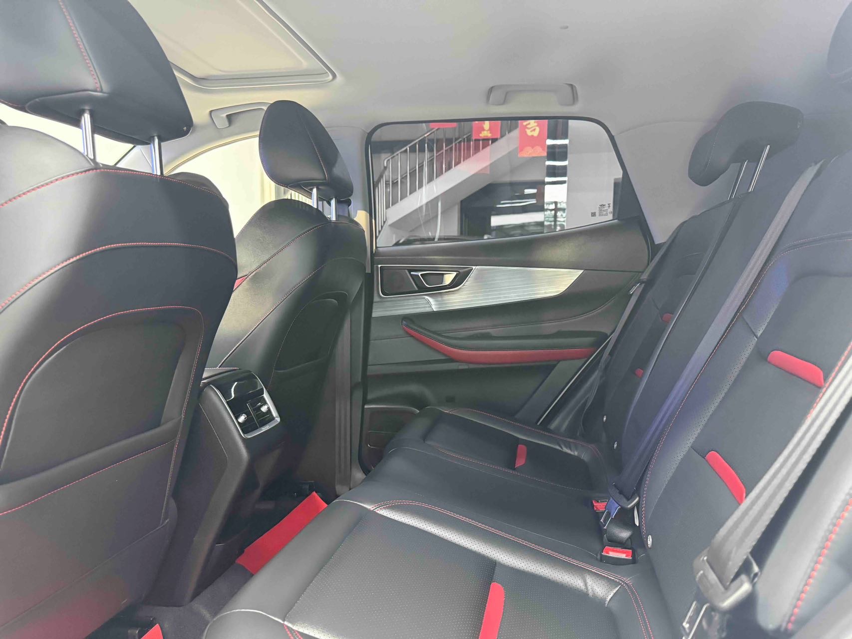 Chery Tiggo 5x 2023 immagine di auto #22