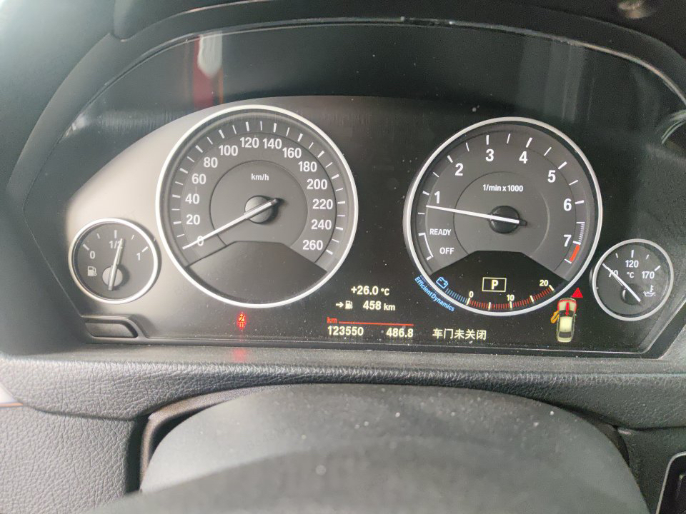 BMW 3 Series 2018 immagine di auto #9