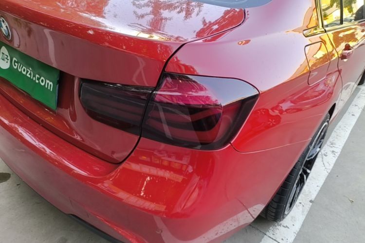 BMW 3 Series 2017 #8 BMW 3 Series 2017 car image #8