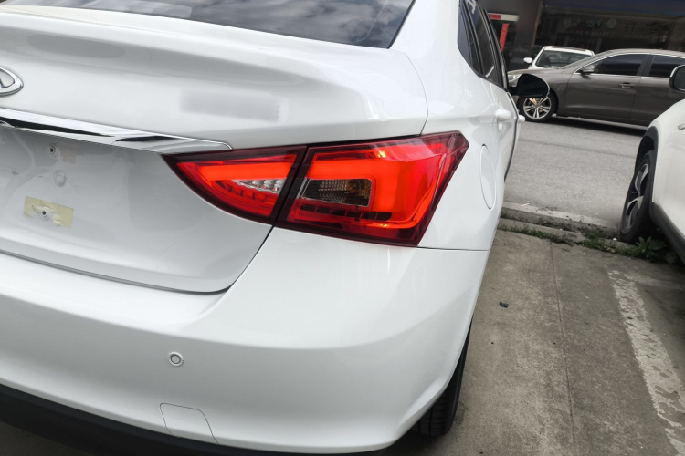 Chery Arrizo 5 2025 imagen de coche #8