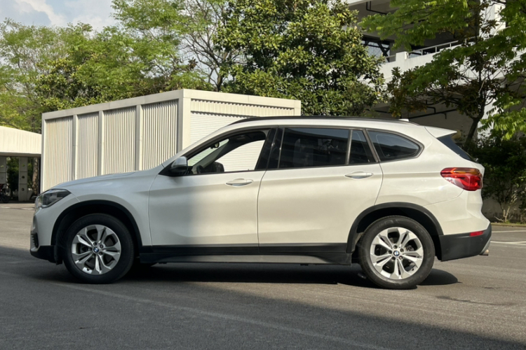 BMW X1 2017 immagine di auto #13