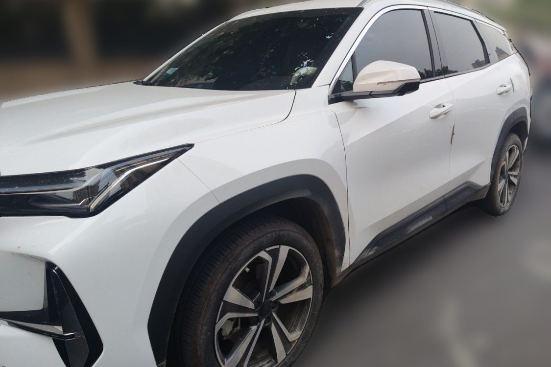 GEELY Boyue L 2025 صورة سيارة 