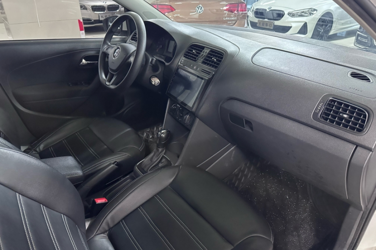 Volkswagen Polo 2018 #23 Volkswagen Polo 2018 car image #23