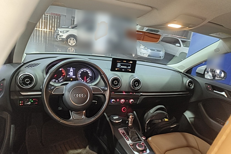 Audi A3 2017 car image #10