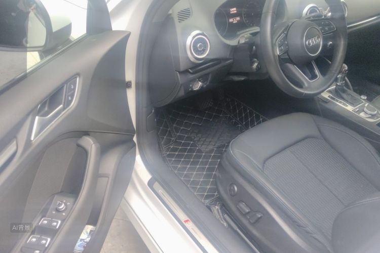 Audi A3 2020 car image #18