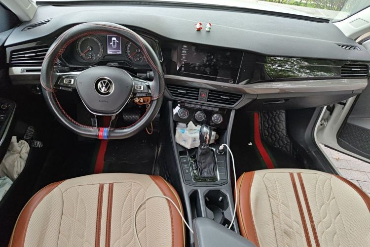 Volkswagen Bora 2021 car image #7
