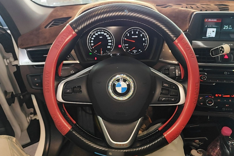 BMW X1 2018 #15 BMW X1 2018 car image #15