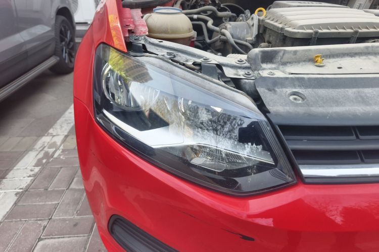 Volkswagen Polo 2018 car image #8