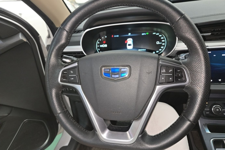 GEELY Emgrand 2018 #11 GEELY Emgrand 2018 car image #11