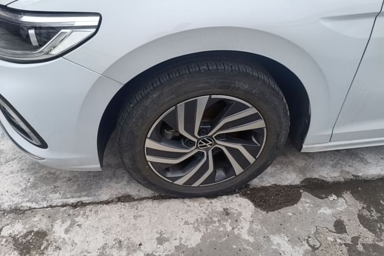 Volkswagen Bora 2023 immagine di auto #9
