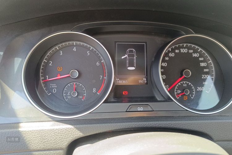 Volkswagen Golf 2017 car image #14