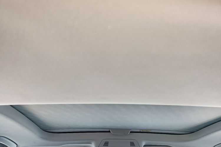 Volkswagen Golf 2023 car image #20