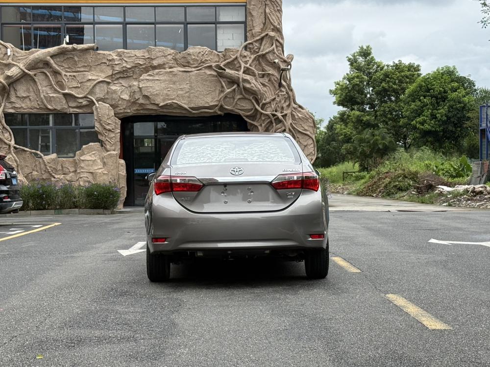 Toyota Corolla 2017 #5 Toyota Corolla 2017 صورة سيارة #5
