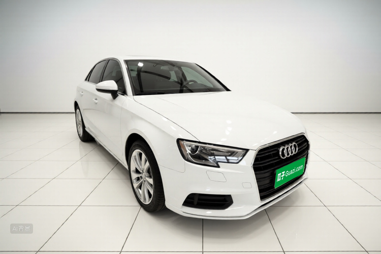 Audi A3 2018 car image #4