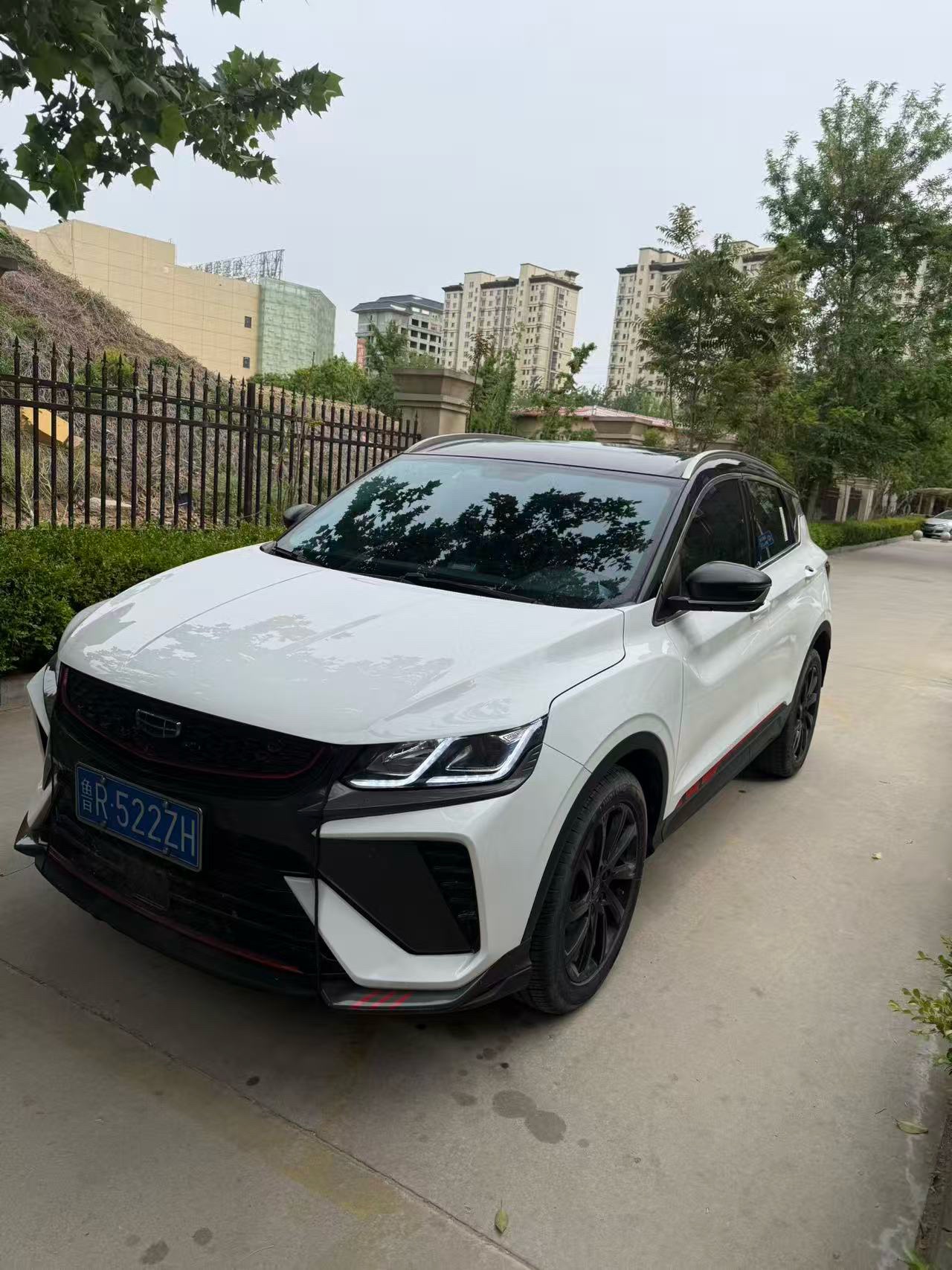 GEELY Coolray 2022 car image 