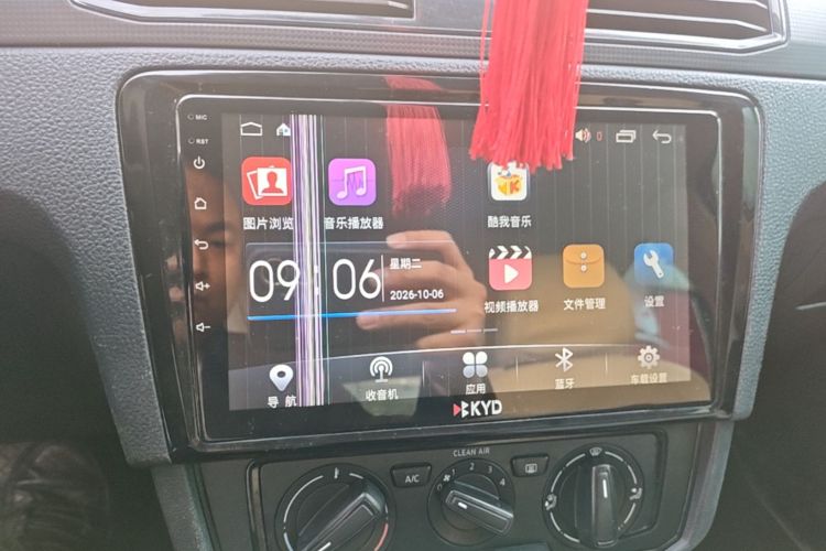 Volkswagen Santana 2019 #13 Volkswagen Santana 2019 car image #13