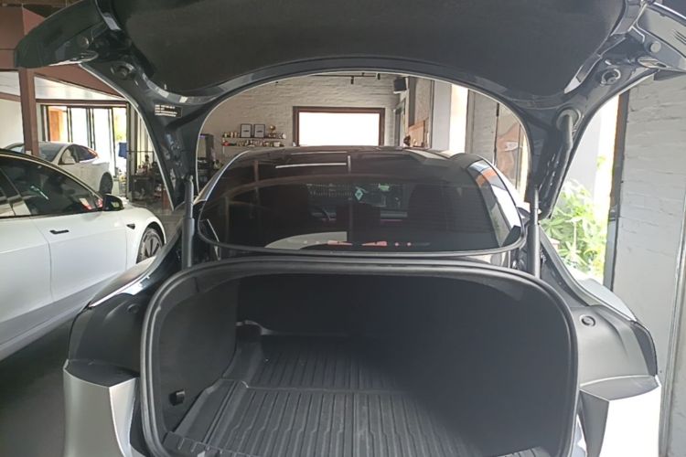 Tesla Model 3 2024 #19 Tesla Model 3 2024 car image #19