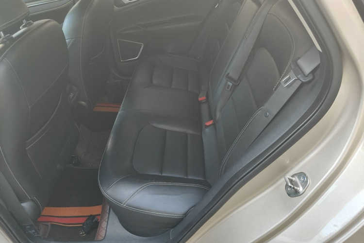 GEELY Emgrand GL 2018 #17 GEELY Emgrand GL 2018 immagine di auto #17