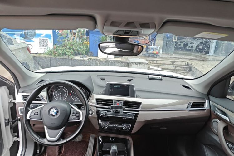BMW X1 2017 #10 BMW X1 2017 car image #10