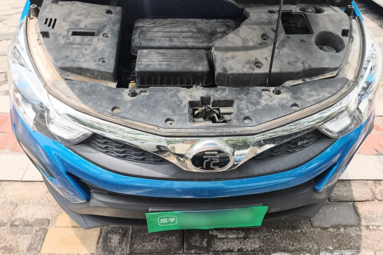 BYD Yuan 2016 #22 BYD Yuan 2016 car image #22