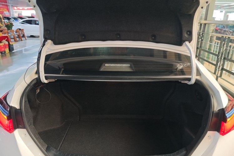 Toyota Corolla Hybird E+ 2022 car image #19