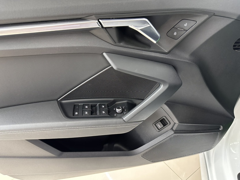 Audi A3 2022 car image #3