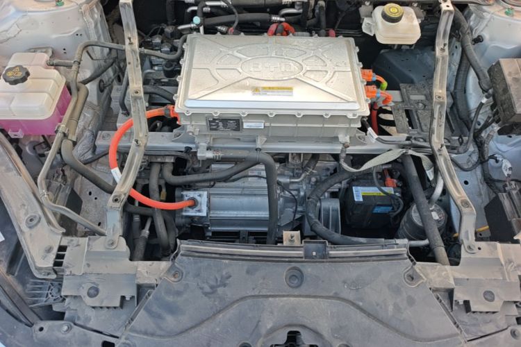 BYD Han 2024 car image #20