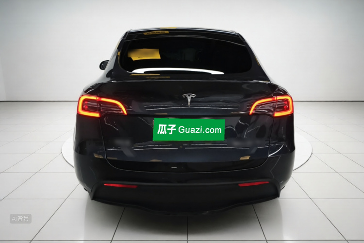 Tesla Model Y 2024 #6 Tesla Model Y 2024 car image #6