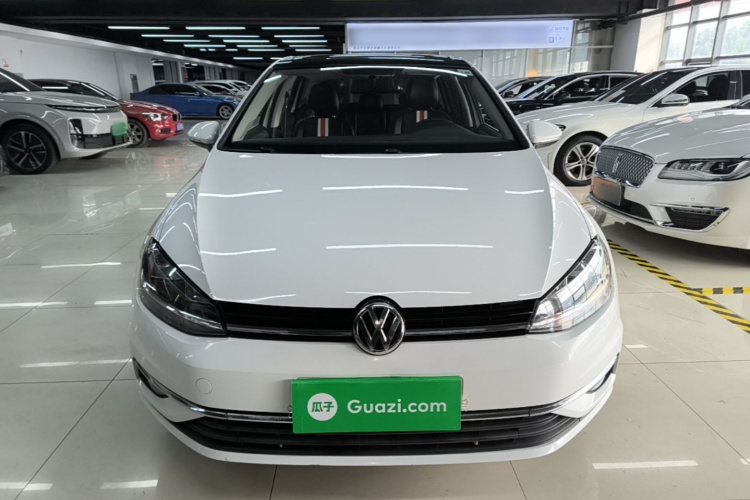 Volkswagen Golf 2020 #3 Volkswagen Golf 2020 car image #3