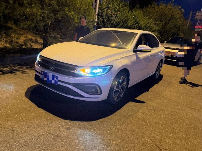 2022 imagem de carro 