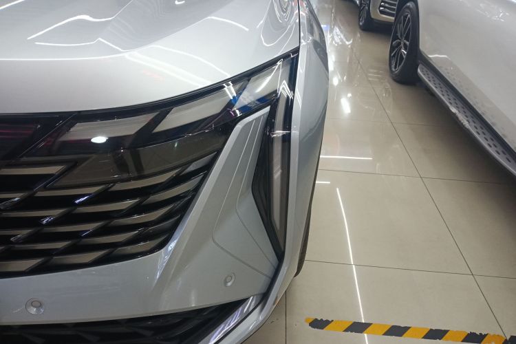 GEELY Boyue L 2024 car image #28