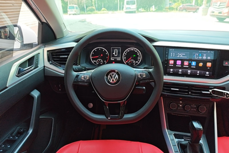 Volkswagen Polo 2021 #11 Volkswagen Polo 2021 car image #11
