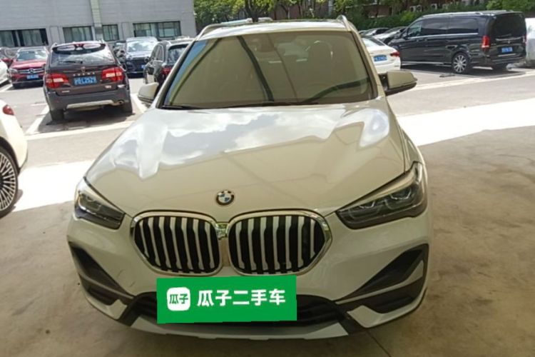 BMW X1 2023 car image #3