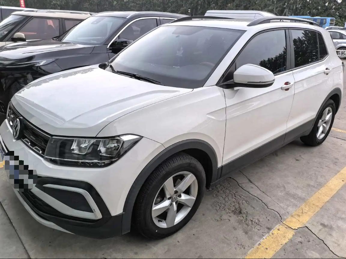 Volkswagen T-Cross 2020 Volkswagen T-Cross 2020 car image