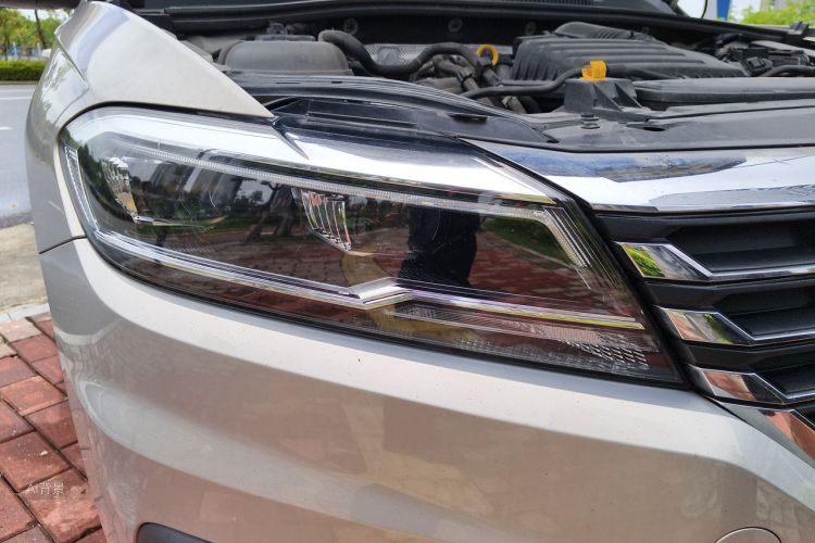 Volkswagen Lavida 2020 car image #8