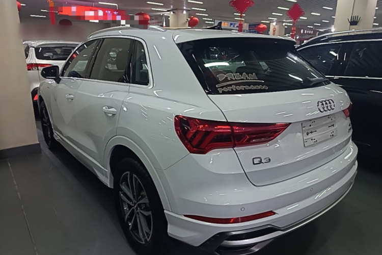 Audi Q3 2020 #7 Audi Q3 2020 صورة سيارة #7