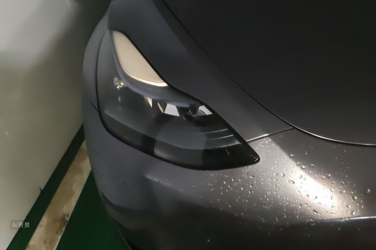 Tesla Model Y 2023 #8 Tesla Model Y 2023 car image #8