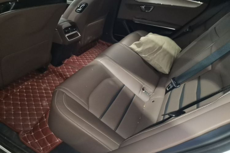 BYD Han 2021 car image #17