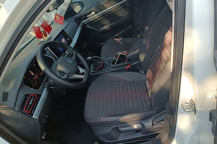 Volkswagen Lavida 2024 car image #15