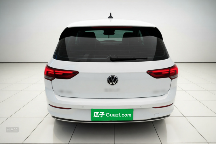 Volkswagen Golf 2024 car image #6